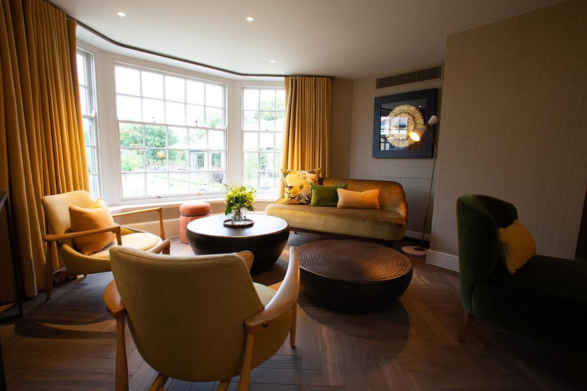 Falcon Hotel Towcester Eksteriør billede
