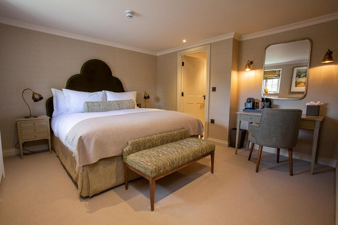 Falcon Hotel Towcester Eksteriør billede